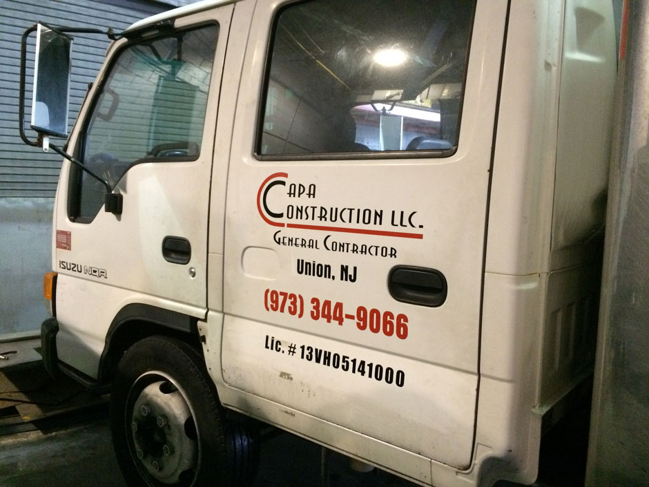 Capa Construction Vehicle Lettering
